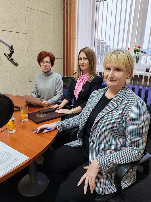 «Юристы о юридических профессиях» в новом выпуске программы «За дело! За право!» на радио «Зефир ФМ»