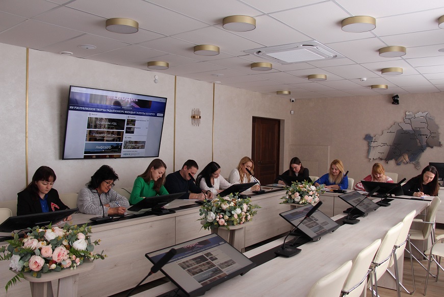 Рэспубліканская дыктоўка да Міжнароднага дня роднай мовы ў Гомелі