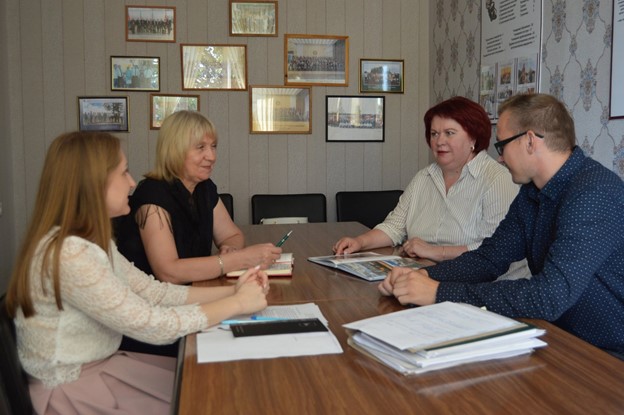 Участие в совместном приеме граждан в Хойниках