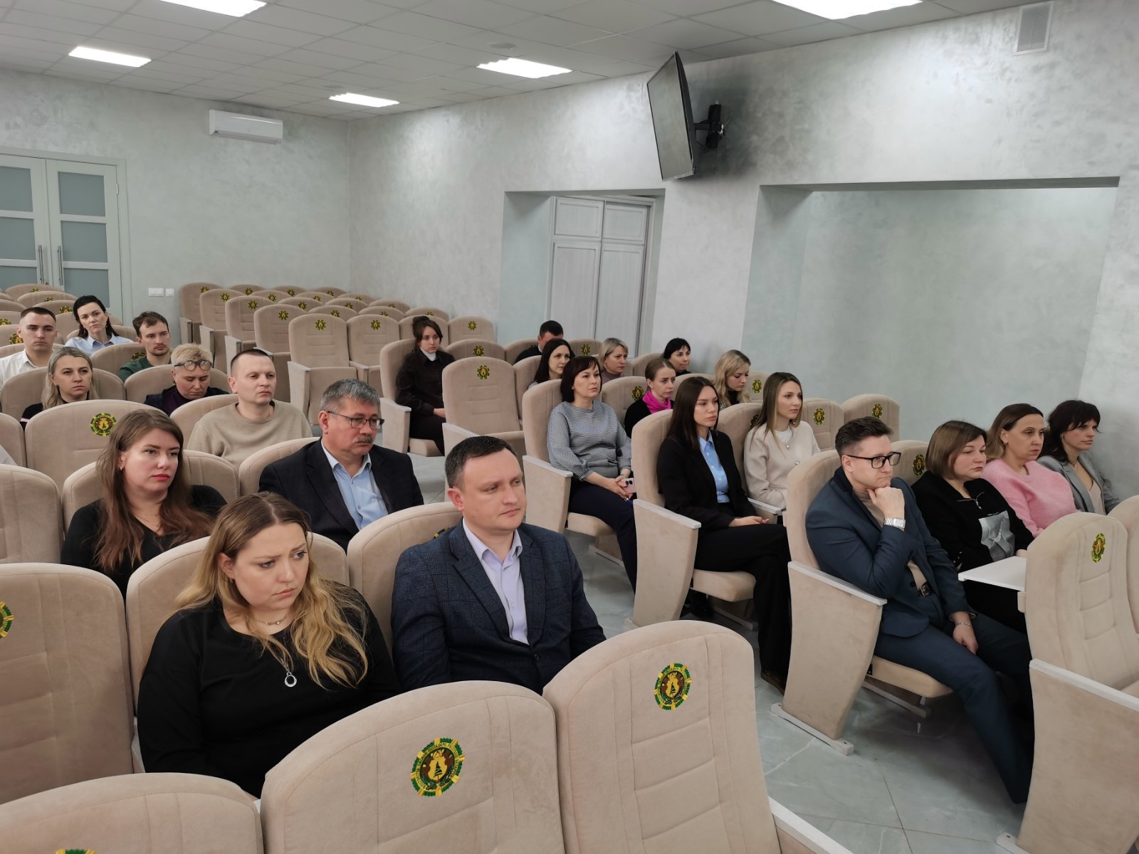 0-02-05-3d2cbd21eec9cf26a2c63e014fb023ce376eb39f2b361ec52cd9e4c3b78d8e29_78a3cd670de454db.jpg