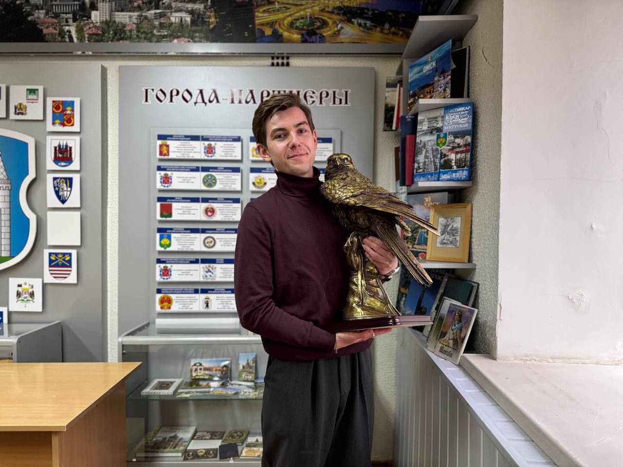 photo_5357261868680025655_y.jpg photo_5357261868680025655_y.jpg