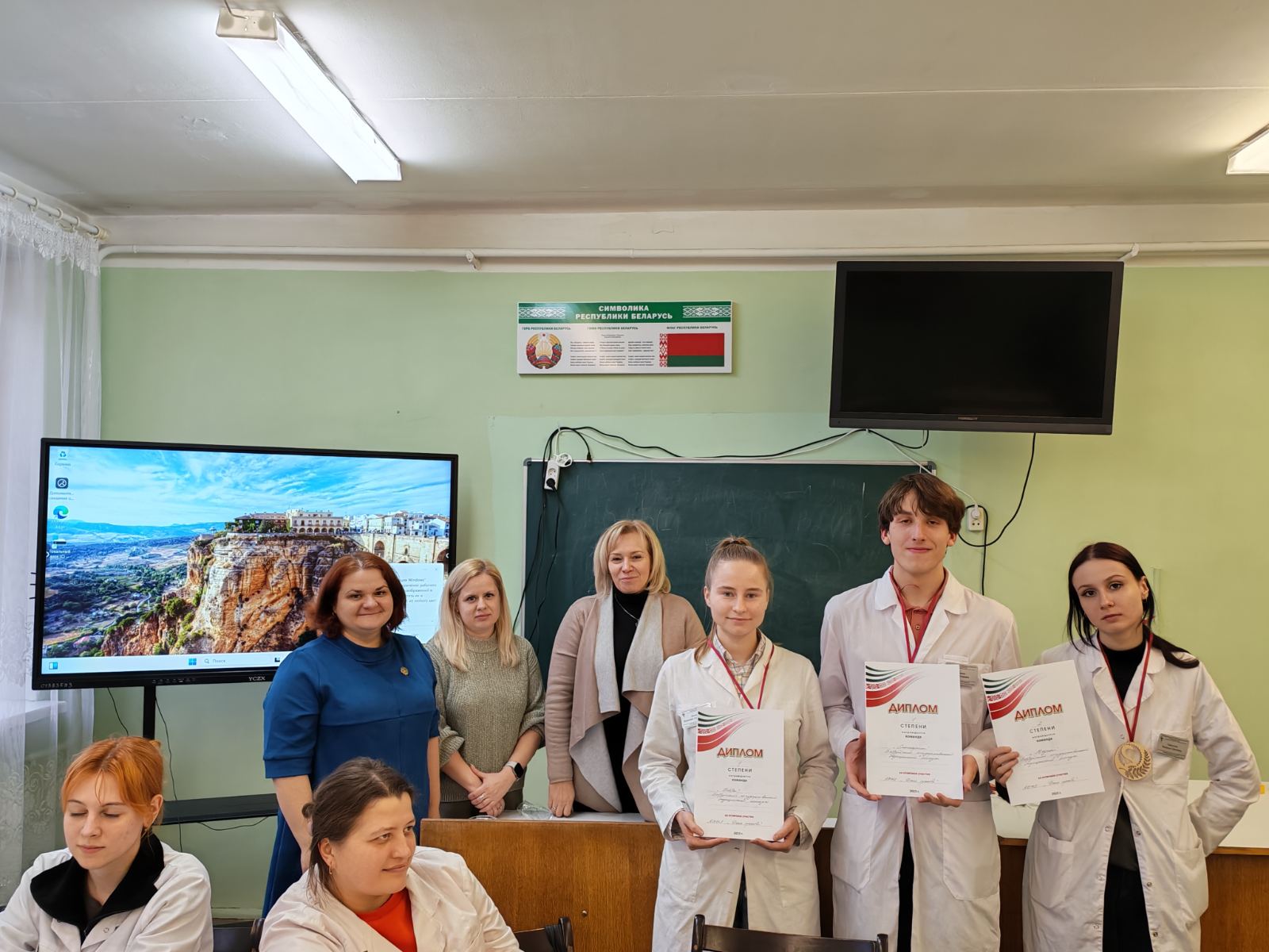 IMG-6689d834da664726c3fc8de3e19ec2be-V.jpg IMG-6689d834da664726c3fc8de3e19ec2be-V.jpg