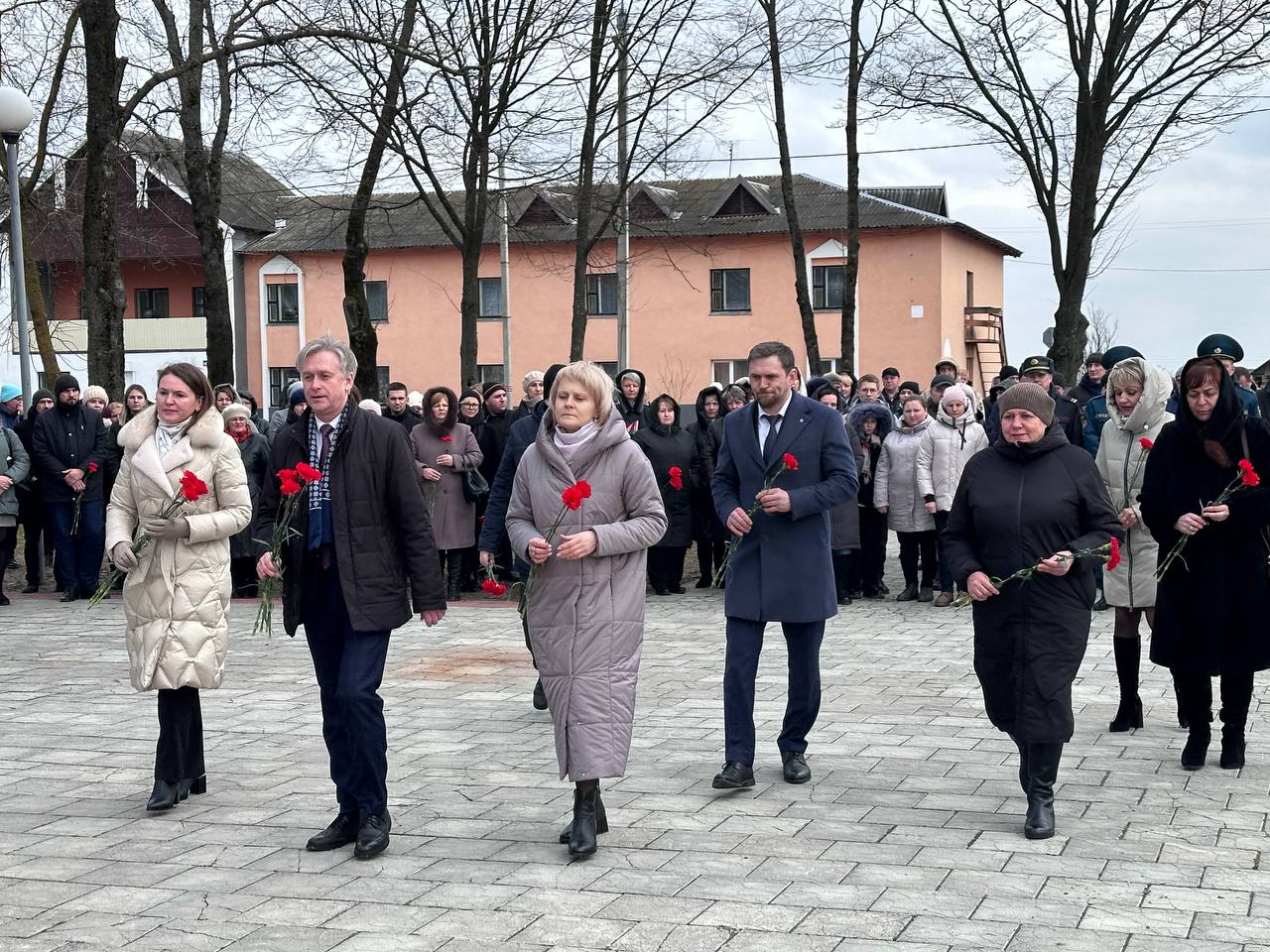 -5388667958034813656_121.jpg -5388667958034813656_121.jpg