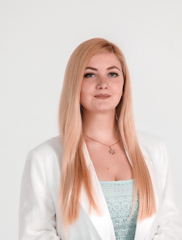 Вацевич Анастасия _консультант Борисов.JPG