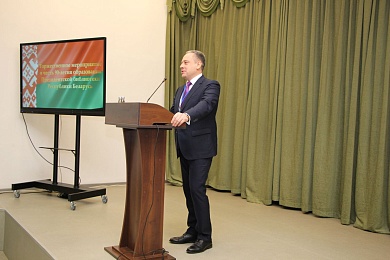 Белорусская нотариальная палата поздравила Президентскую библиотеку с 90-летним юбилеем