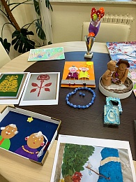 Творческий праздник: в Могилевском нотариальном округе подвели итоги конкурса детского рисунка «Подарки бабушкам и дедушкам»