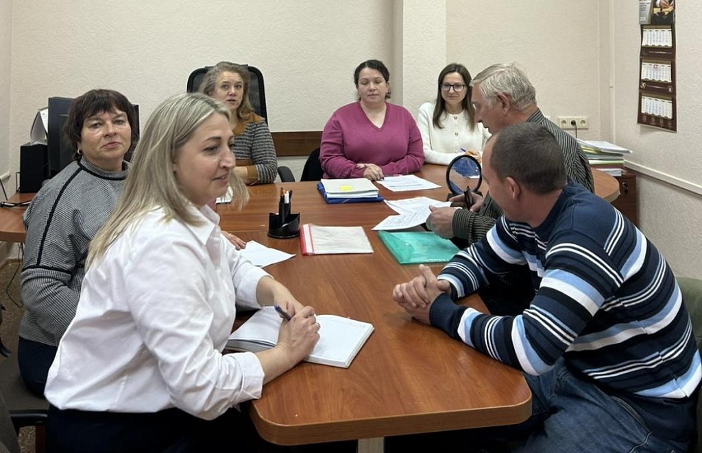 В нотариальной конторе Добрушского района состоялась рабочая встреча нотариусов со взыскателями