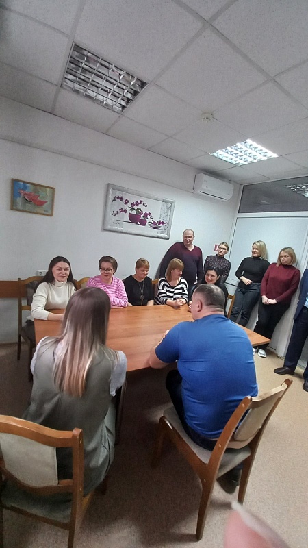 Встреча нотариусов с трудовым коллективом Рогачевского бюро Жлобинского филиала РУП "Гомельское агенство по государственной регистрации и земельному кадастру"
