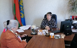 Нотариус проконсультировала жителей агрогородка Малые Городятичи