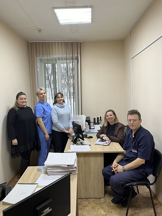 Посещение медицинского учреждения с докладом на тему: «Общие правила и особенности удостоверения доверенностей, приравниваемых к нотариально удостоверенным»