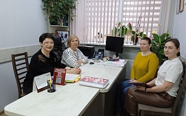 Встреча нотариусов с депутатом Палаты представителей Национального собрания