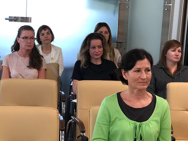 Темы для изучения – наследование прав на администрирование  доменного имени, страховых выплат, а также использование иностранной валюты в нотариальных сделках