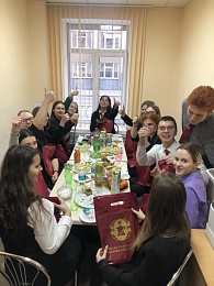Гомельские школьники посетили нотариальную контору Центрального района Гомеля