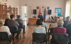 Нотариус Гомельского нотариального округа приняла участие в едином дне информирования в Лельчицком районе