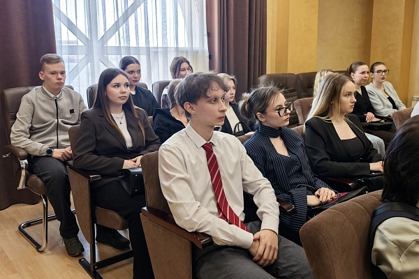 Председатель Гомельской областной нотариальной палаты приняла участие в работе круглого стола.