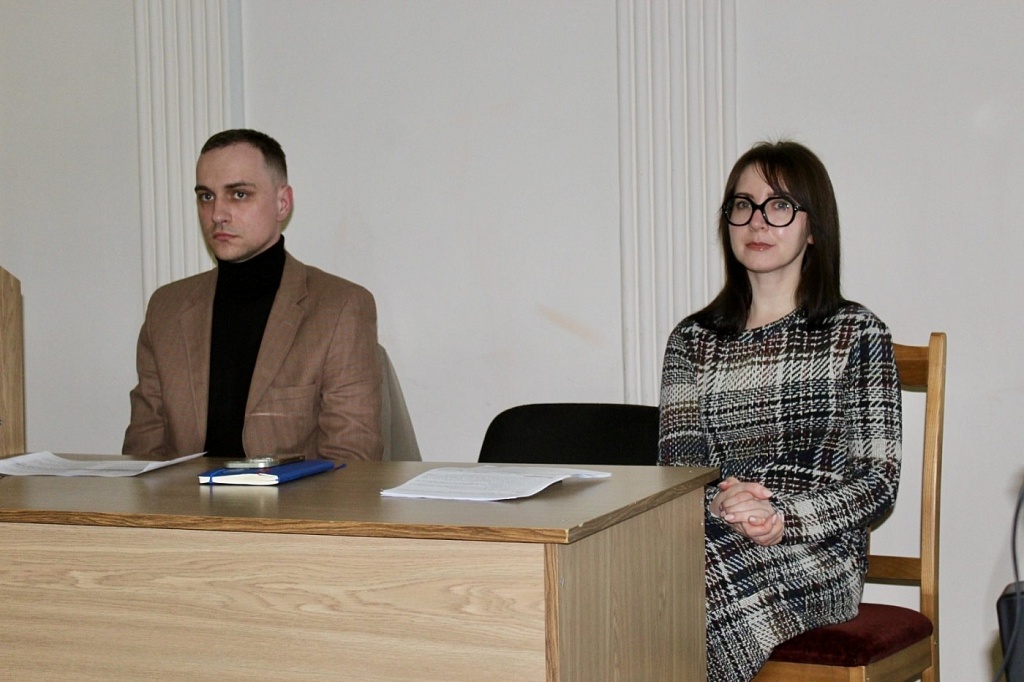 Нотариус провела встречу-беседу с коллективом медико-генетического центра