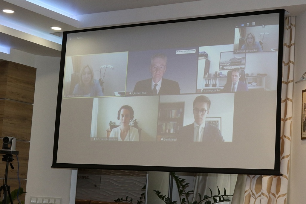 Нотариусы Беларуси и Германии встретились в рамках совместной видеоконференции