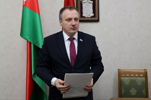 Троих новых нотариусов приняли в члены БНП