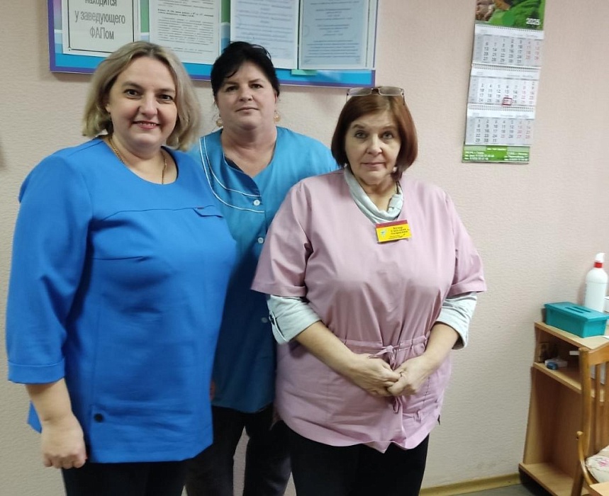 Встреча нотариуса с сотрудниками Сыродского ФАП