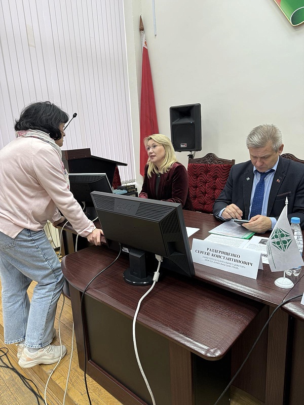 Участие нотариуса в Едином дне информирования в трудовом коллективе КПРСУП «Гомельоблдорстрой»