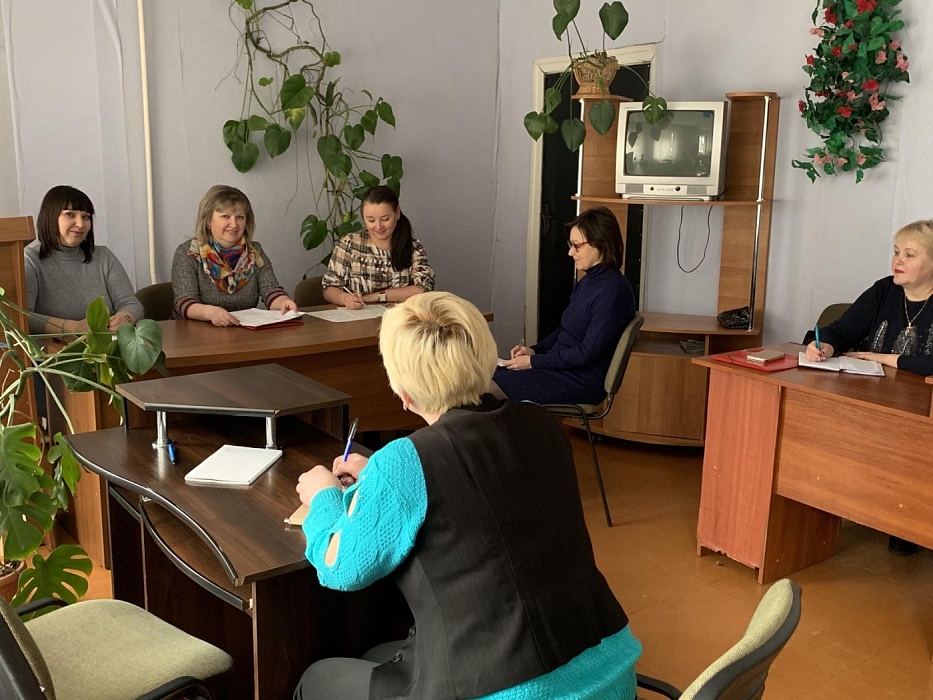 Совместное консультирование граждан по вопросам замены документов, удостоверяющих личность