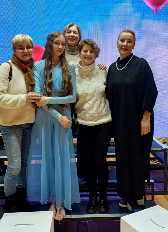 Столичные нотариусы и работники нотариата посетили спектакль белорусского Семейного инклюзив-театра «i»