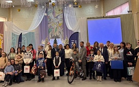 В Бресте подарили новогоднюю сказку детям в рамках акции «Елка Добра»