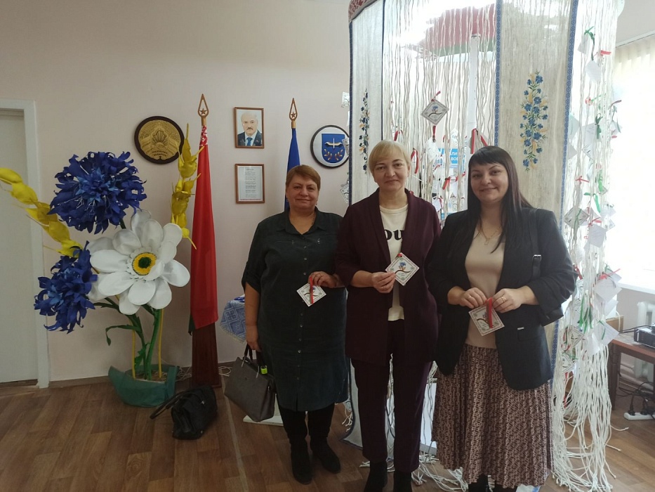 Областная выставка «В единстве народа — будущее страны»