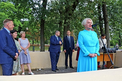 Председатель Минской областной нотариальной палаты Елена Гринкевич приняла участие в праздновании Дня знаний