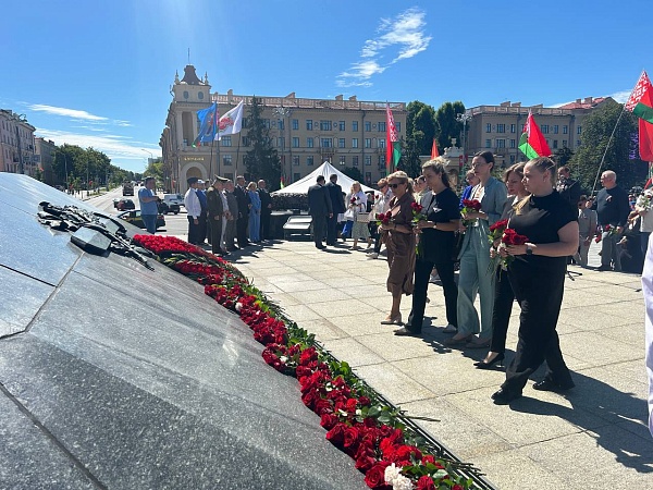 Вечная память героям