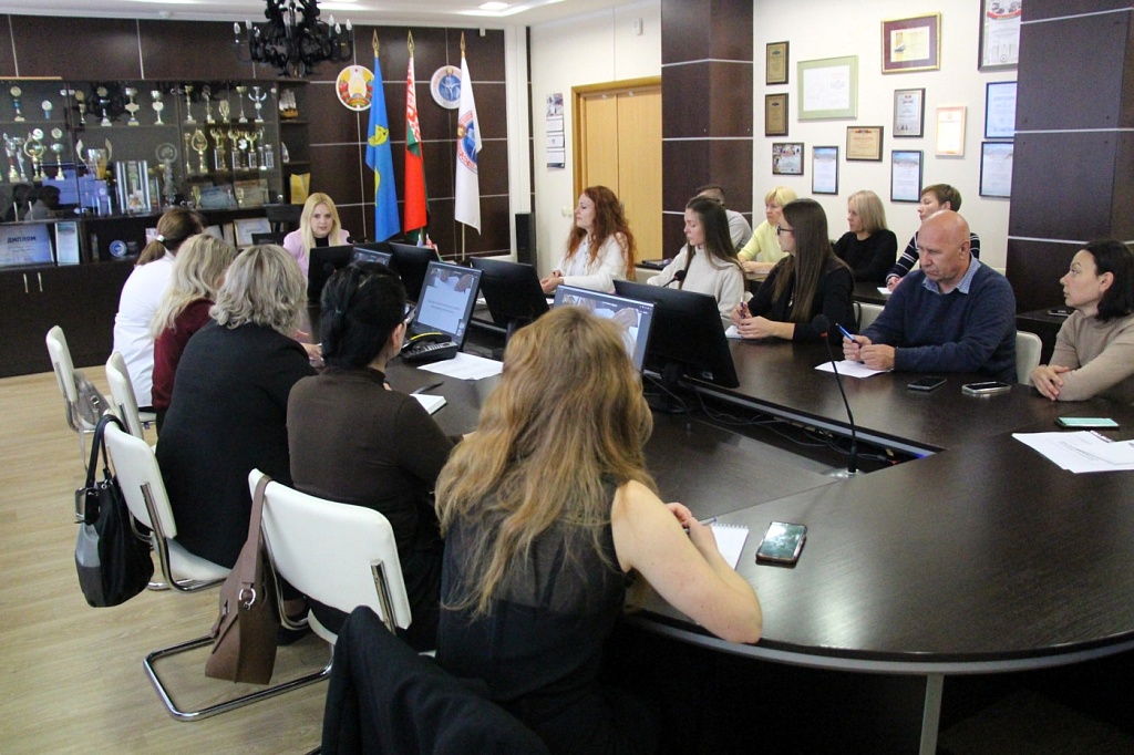 Обучающий семинар с участием председателя Гомельской областной нотариальной палаты 