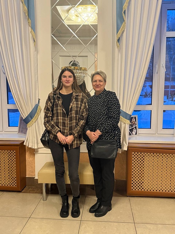 Рубрыка «Кожная пятніца — роднае, сваё»: сямейны вечар у тэатры з гісторыяй