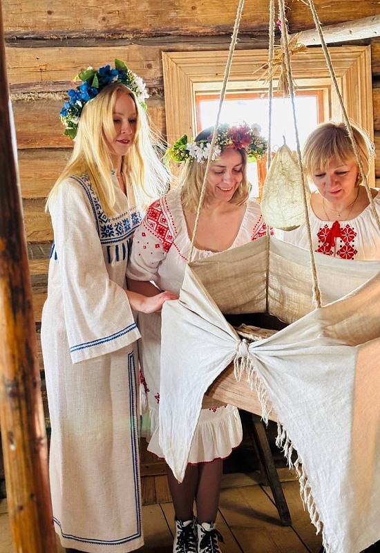 Краіна прыгожых людзей!
