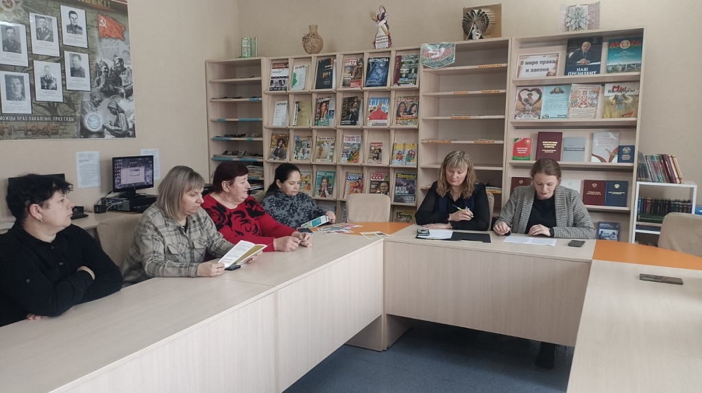 Единый день информирования в Публичном центре правовой информации 