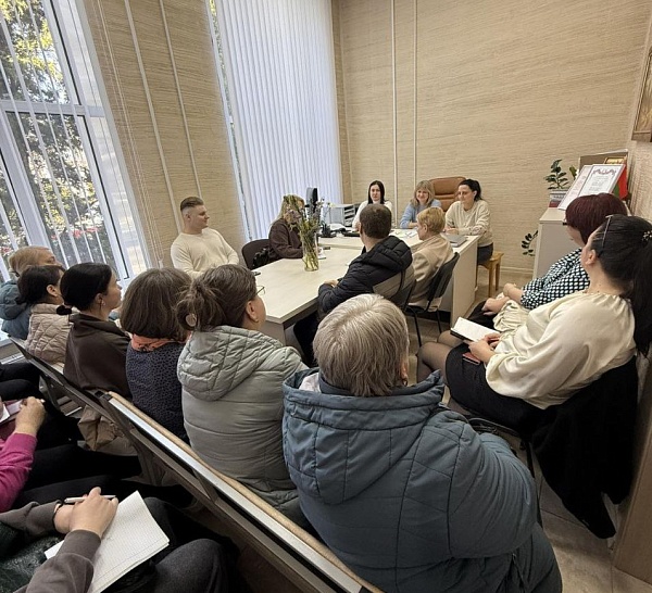 Повышение правовой грамотности: нотариусы и коммунальщики Мозыря обсудили взыскание задолженности за ЖКУ