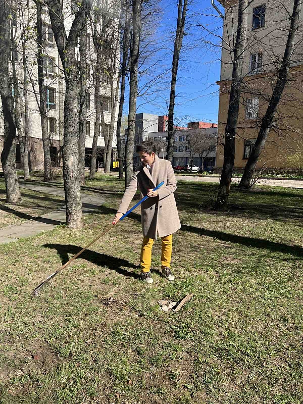 Представители нотариата столицы принимают участие в республиканском субботнике