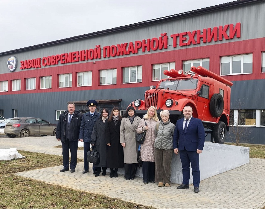 Правовая помощь для работников ООО «Завод современной пожарной техники»