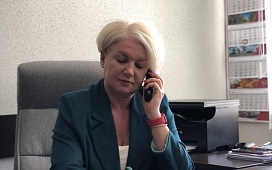 Председатель ТНП Минской области провела выездной прием граждан и ознакомилась с условиями  работы нотариальной конторы Слуцкого района