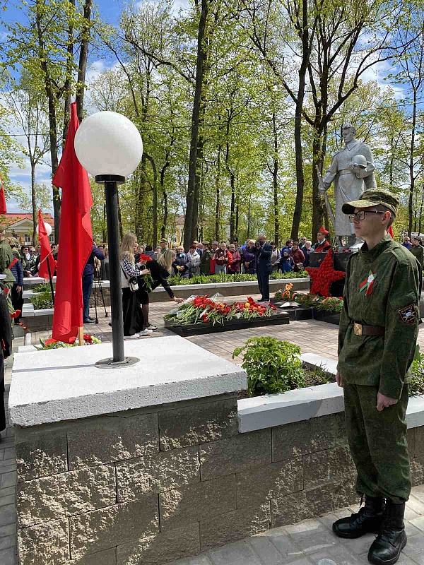 С Днем Великой Победы!