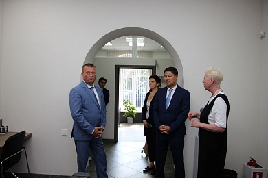 Представители Министерства юстиции Казахстана посетили нотариальную контору №1 Первомайского района Минска 