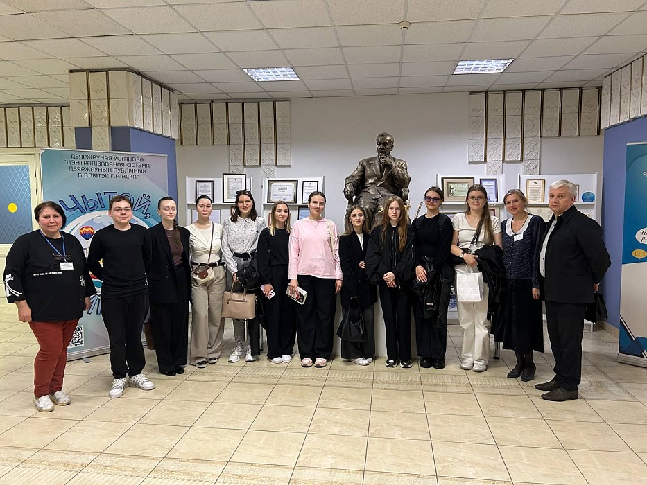 Вооружены любовью. Артисты на войне