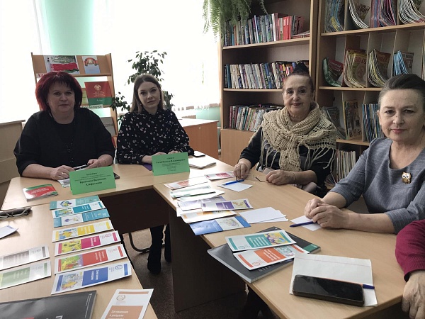 Состоялась встреча нотариуса с жителями районного центра