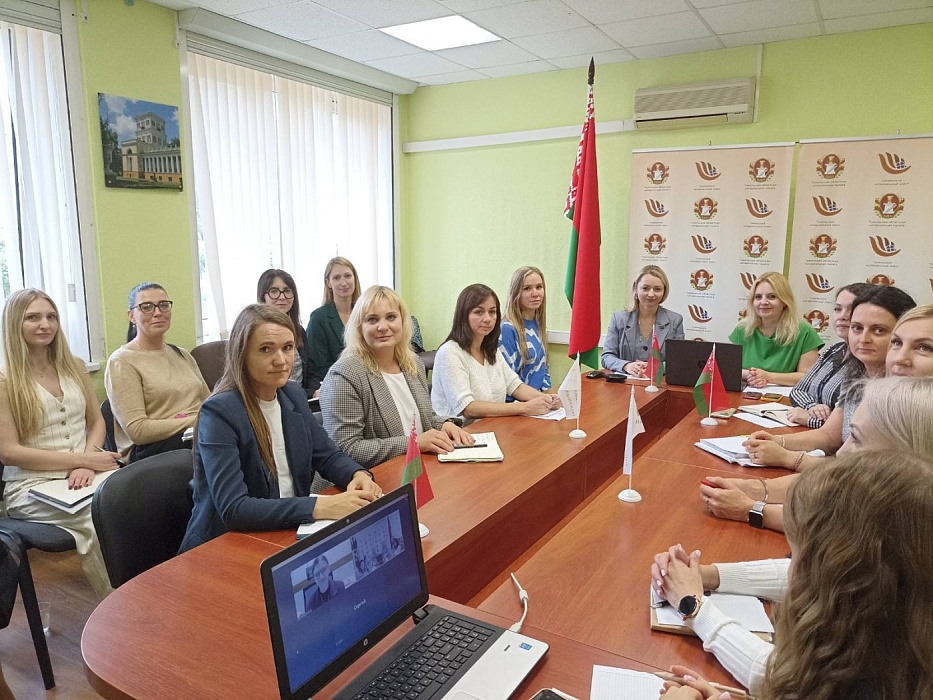 Семинар с молодыми нотариусами