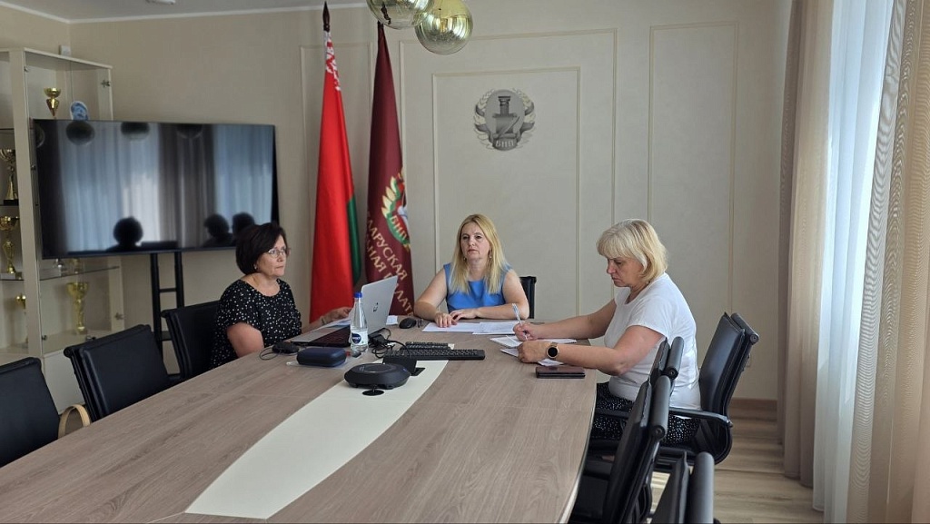 Практика внутреннего контроля: в Гомельской областной нотариальной палате прошел семинар