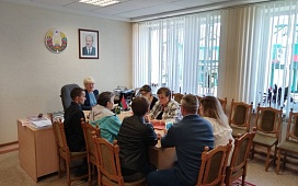 В преддверии Дня народного единства приём граждан в Парохонском сельисполкоме