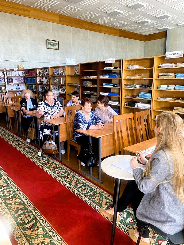 Встреча с нотариусом в Ветковской библиотеке: вопросы удостоверения сделок и новшества в законодательстве 