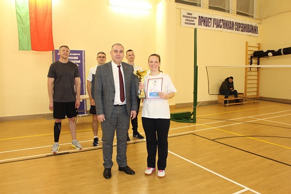 На базе Гомельского филиала РУП «БелЮрОбеспечение» состоялся корпоративный турнир по бадминтону