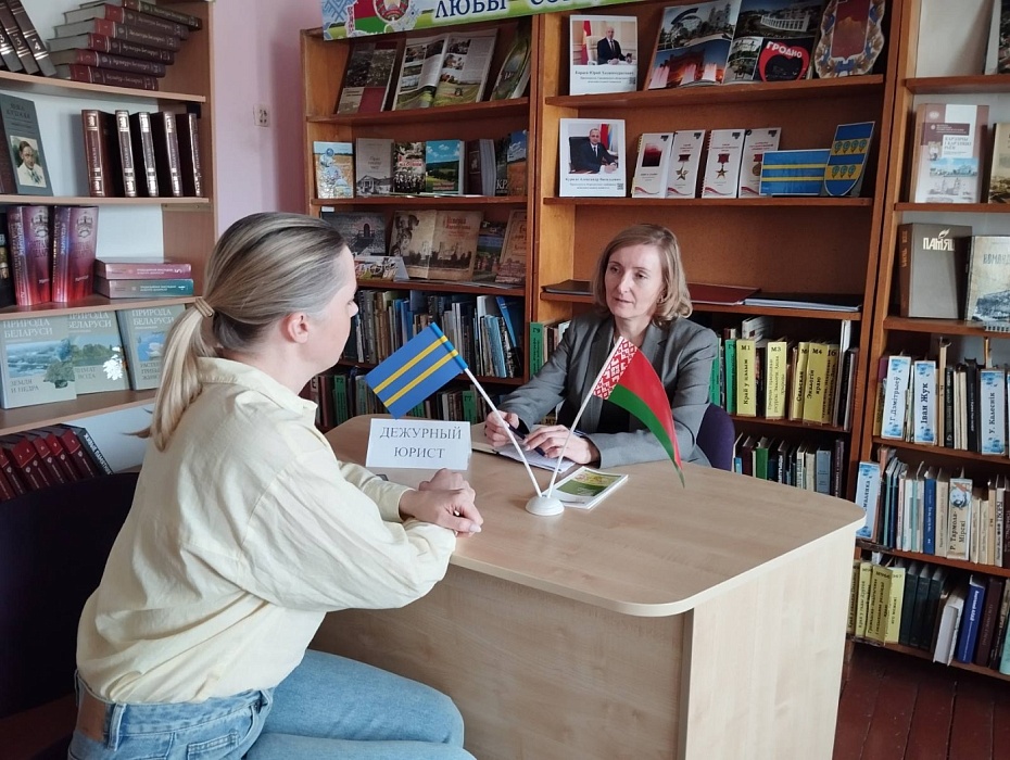Правовое консультирование матерей ко Дню семьи