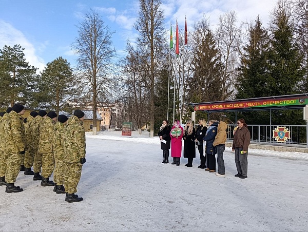 С Днём защитника Отечества!