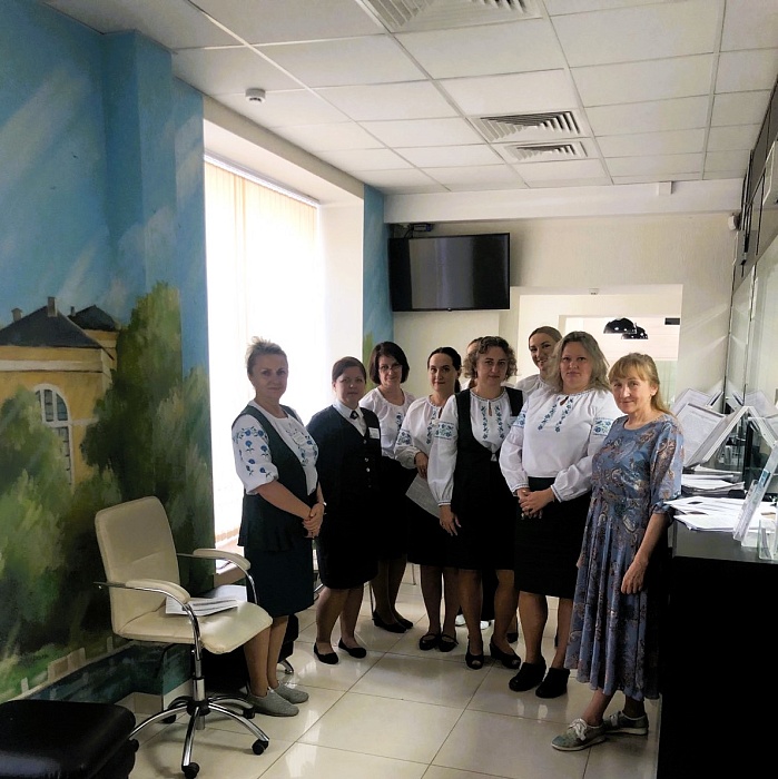 Нотариусы на связи с обществом: встречи с гражданами и трудовыми коллективами